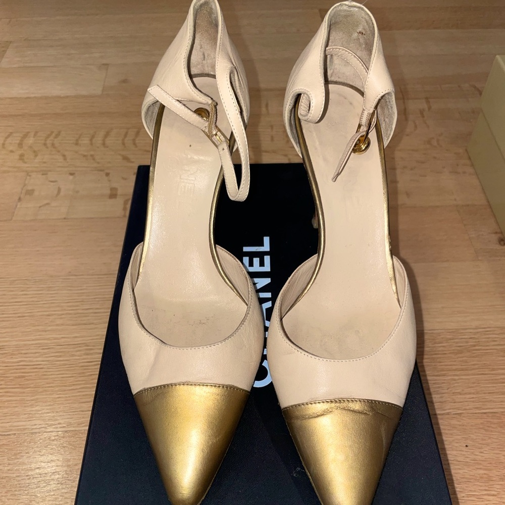 Chanel heels size 8.5
